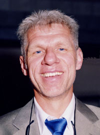 Portrait-Foto von Dieter F. Mertz