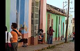 Klick to see High Resolution