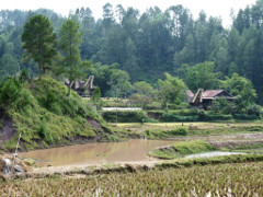 Klick to see High Resolution