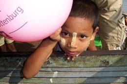 Klick to see High Resolution