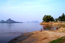 Klick to see High Resolution