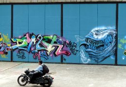 Klick to see High Resolution