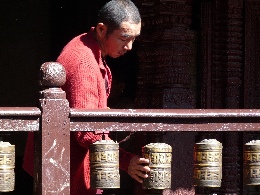 Klick to see High Resolution