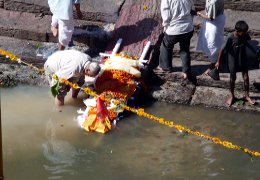 Klick to see High Resolution